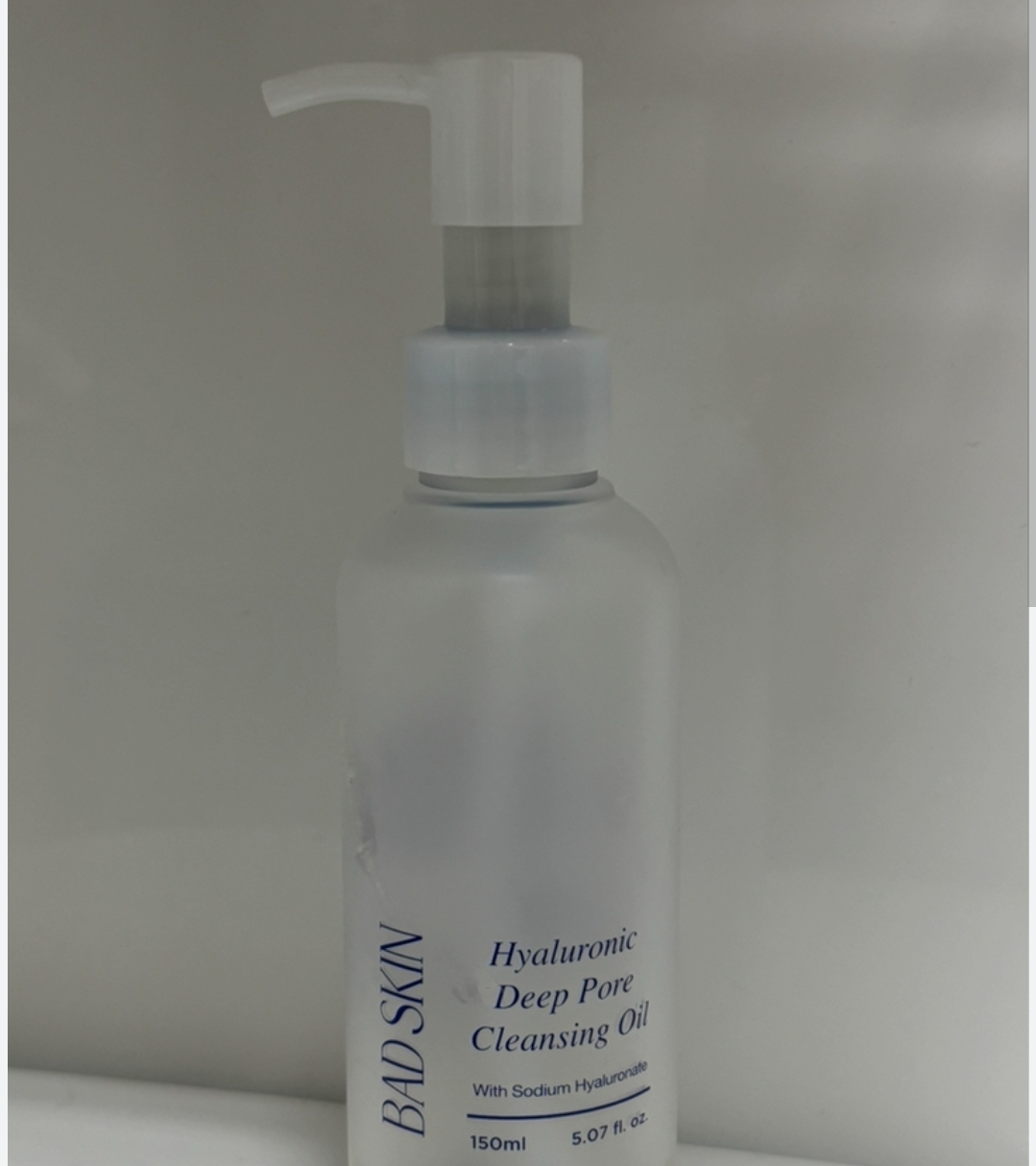 百德思卿 透明质酸深层毛孔清洁油 common.review image