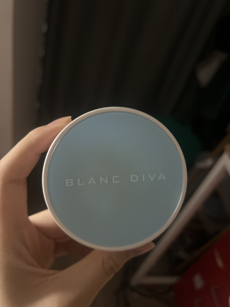 블랑디바 (BLANCDIVA) 워터벨벳 쿠션 팩트[SPF50+/PA+++] [19호 포슬린] review image