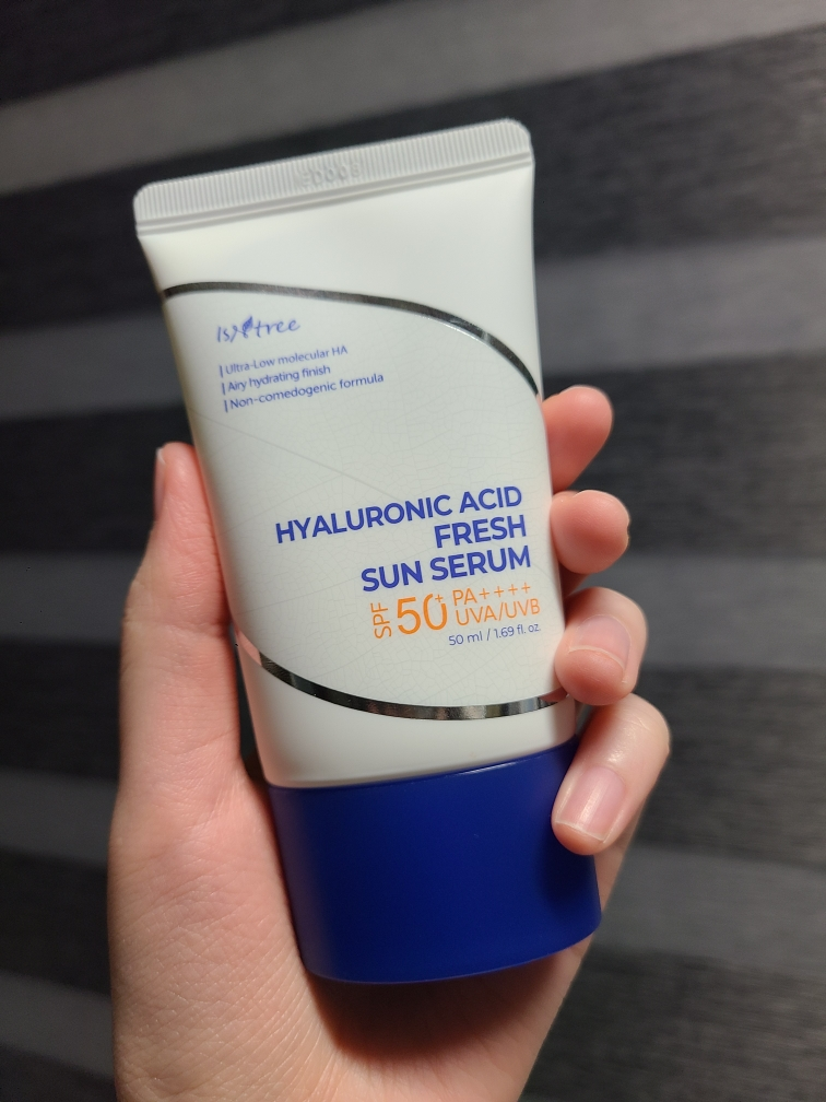 透明质酸清爽防晒精华液 [SPF50+/PA++++]的真实用户使用照片