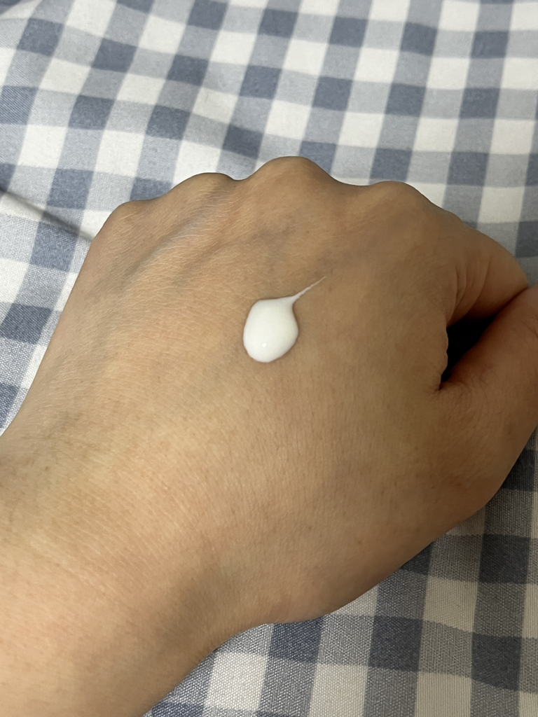 닥터오라클 (Dr.Oracle) 센텔라바이옴 수딩 선 세럼 [SPF50+/PA++++] review image