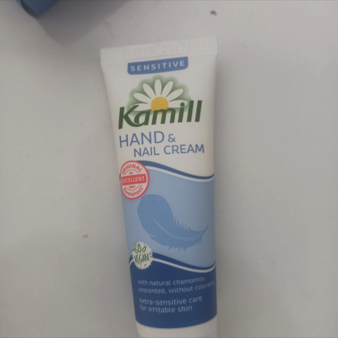 康蜜儿 护手霜和护甲霜 [敏感型］ common.review image