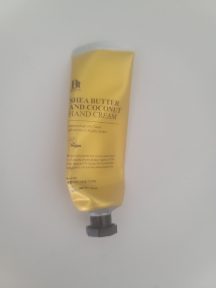 벤튼 (BENTON) 시어버터 앤 코코넛 핸드크림 review image