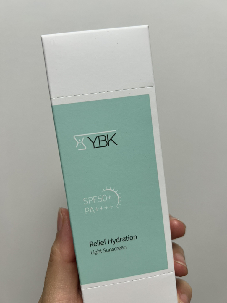 舒缓保湿轻透防晒霜 [SPF50+/PA++++]的真实用户使用照片