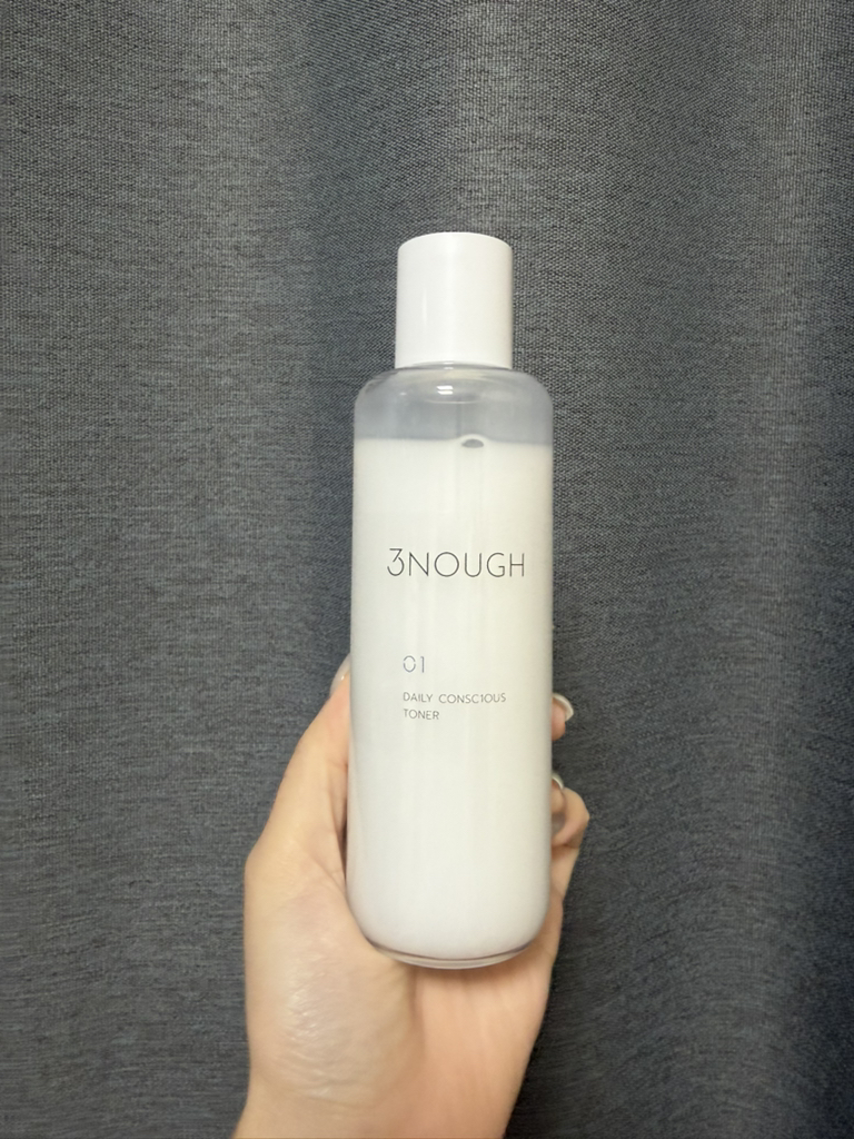 日常护肤水的真实用户使用照片