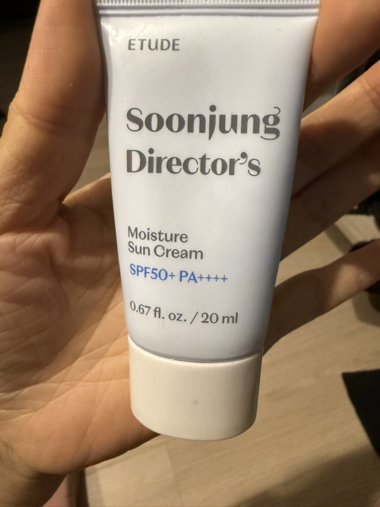 Genuine Director 保湿防晒霜 [SPF50+/PA++++]的真实用户使用照片
