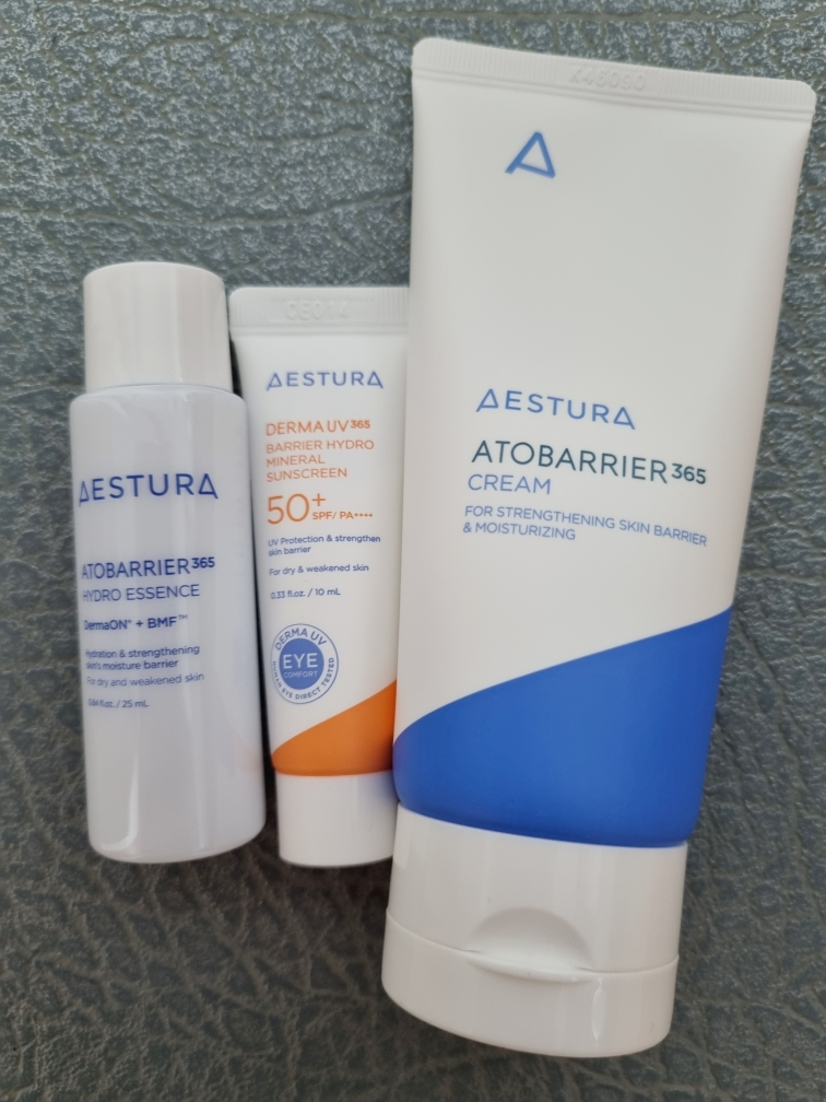 에스트라 (AESTURA) 더마UV365 장벽수분 무기자차 선크림 [SPF50+/PA++++] review image