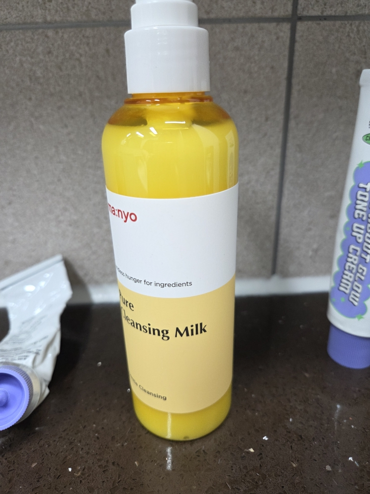 마녀공장 (manyo) 퓨어 클렌징 밀크 review image