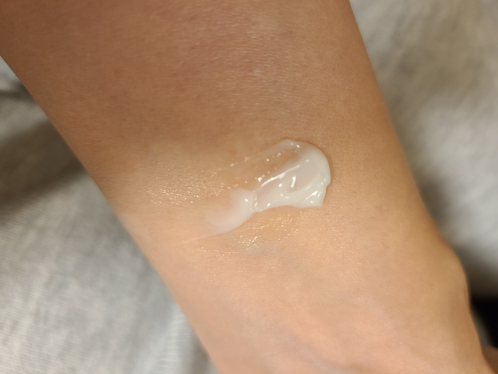 이니스프리 (INNISFREE) 콜라겐 그린티 세라마이드 탄력장벽 크림 review image