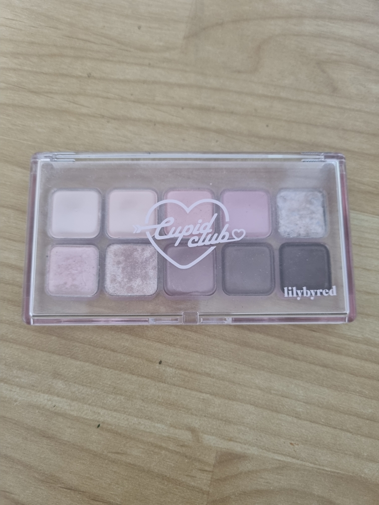 릴리바이레드 (lilybyred) 무드키보드 [04 #쿨멤버십] review image