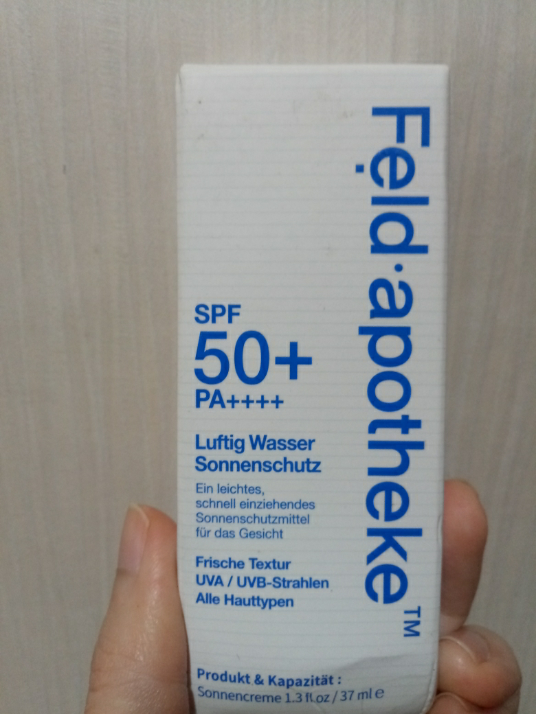 펠드아포테케 (Feldapotheke) 에어리 워터 선스크린 프로페셔널 [SPF50+/PA++++] review image