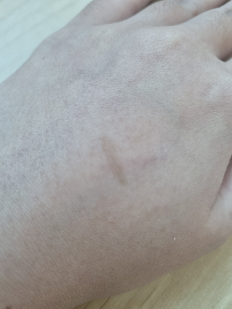 더봄 (Thebom) 애교살라이너 [그림자] review image