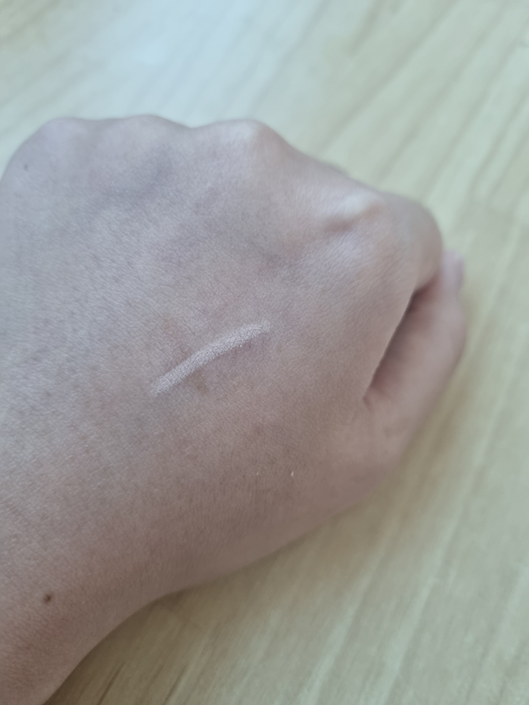 더봄 (Thebom) 애교살＆트임 펜슬 [볼륨베이지] review image