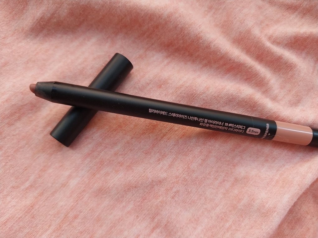 릴리바이레드 (lilybyred) 스태리아이즈 나인투나인 젤 아이라이너 [19 미스티피그] review image