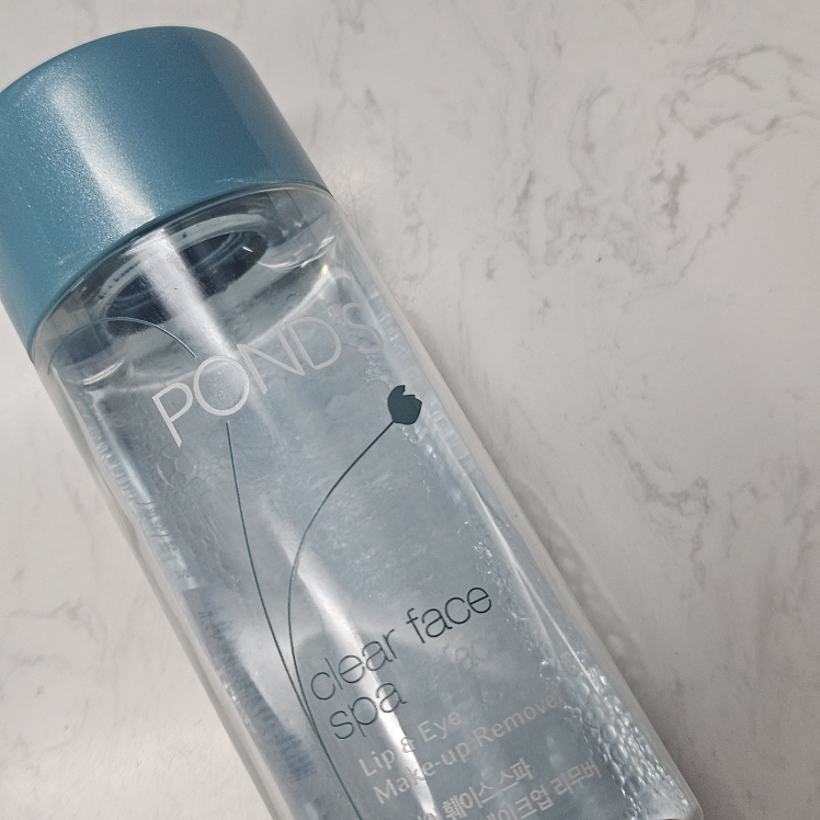 Ảnh đánh giá thực tế của người dùng về Clear Face Spa Lip & Eye Makeup Remover