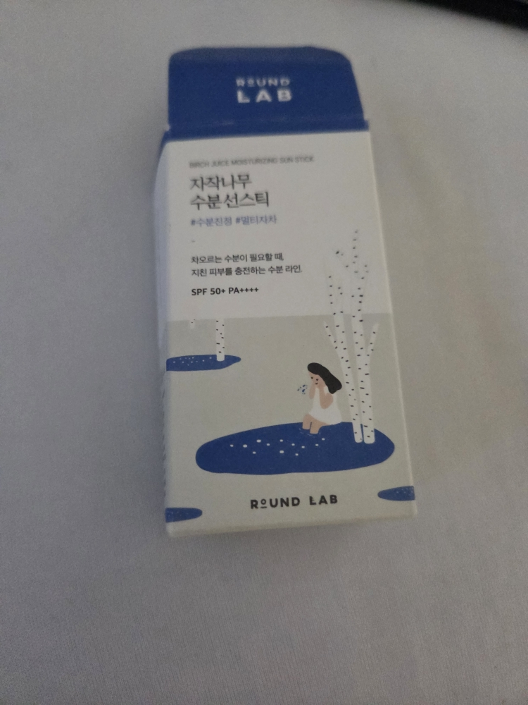 라운드랩 (ROUNDLAB) 자작나무 수분 선스틱 [SPF50+/PA++++] review image