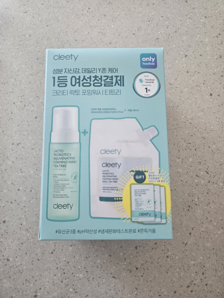 乳酸菌女性泡沫洗液 [茶树味］的真实用户使用照片