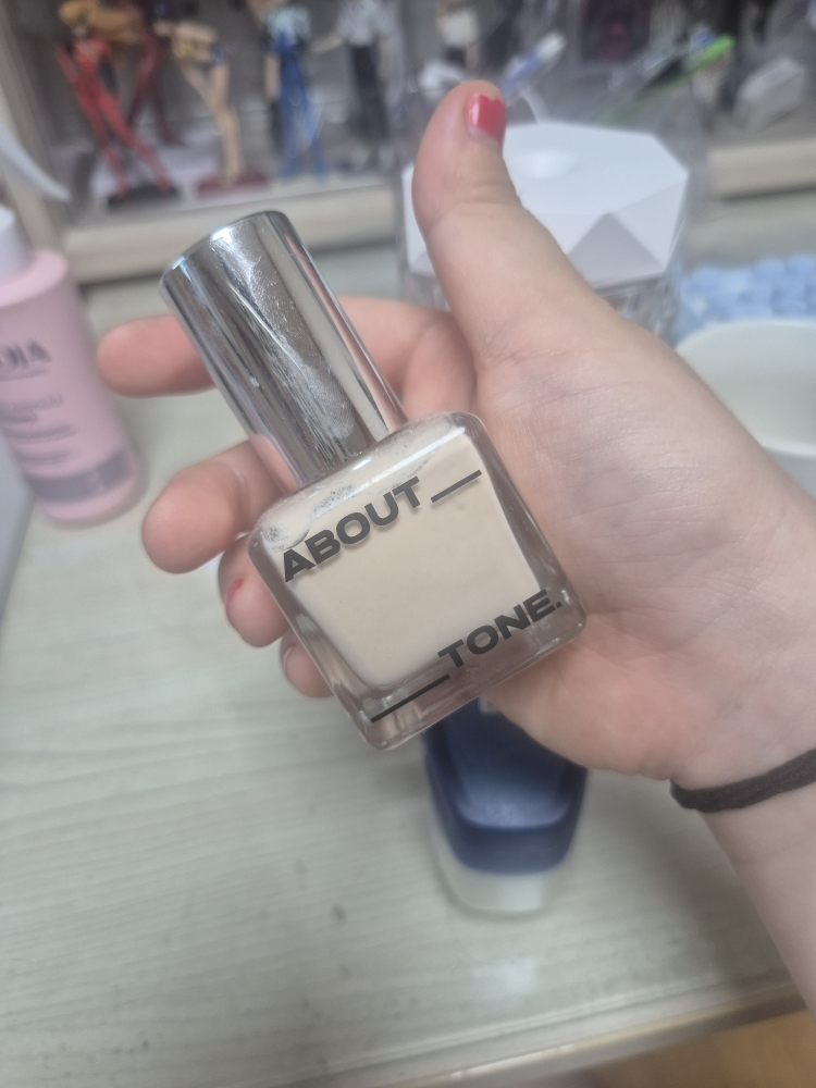 어바웃톤 (ABOUT_TONE.) 스킨 레이어 핏 파운데이션 [SPF30/PA++] [AT.21 웜라이트] review image