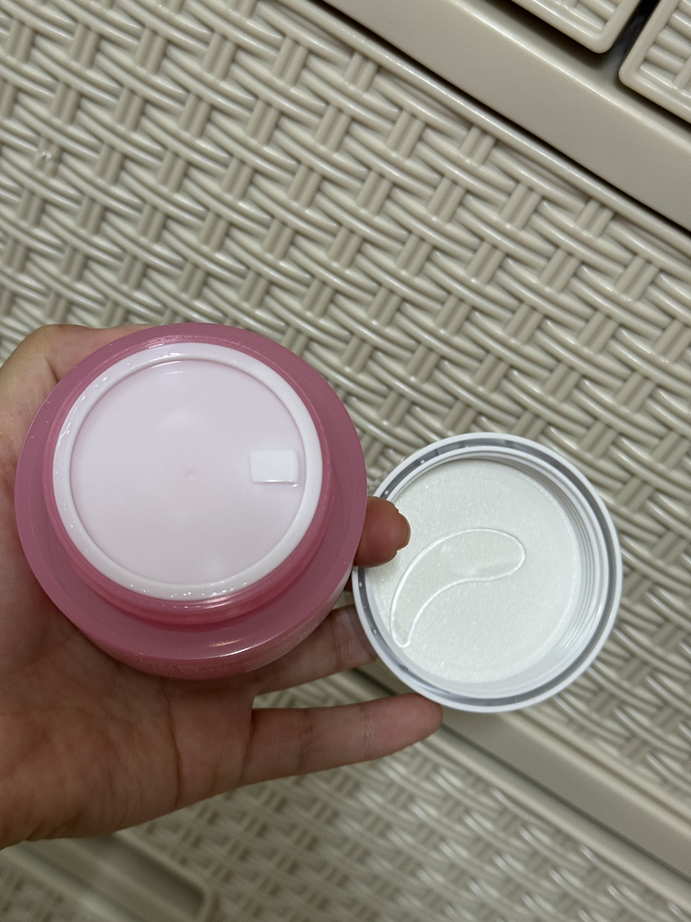 美蒂秋芙 PDRN 粉红色胶原蛋白胶囊霜 common.review image