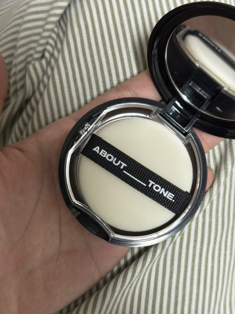 어바웃톤 (ABOUT_TONE.) 블러 파우더 팩트 [1.5 쿨페어] review image