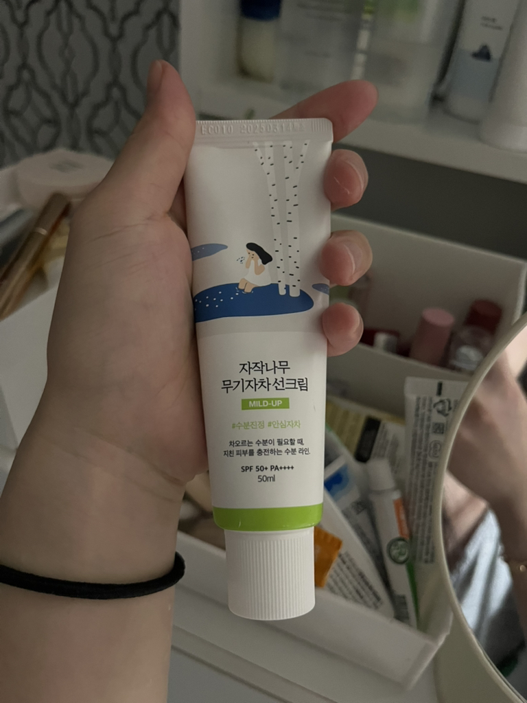 라운드랩 (ROUNDLAB) 자작나무 무기자차 선크림 [SPF50+/PA++++] review image