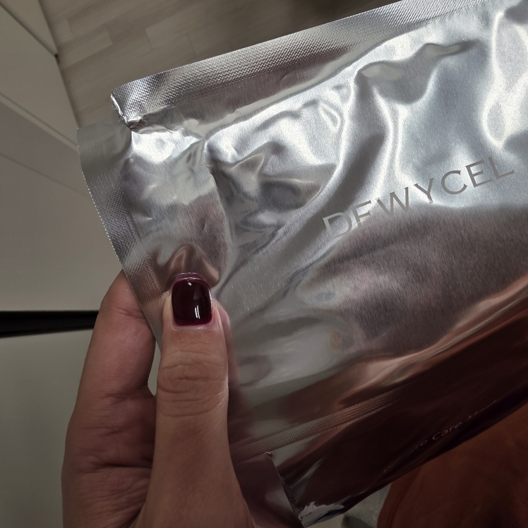 듀이셀 (DEWYCEL) 마스크팩 review image