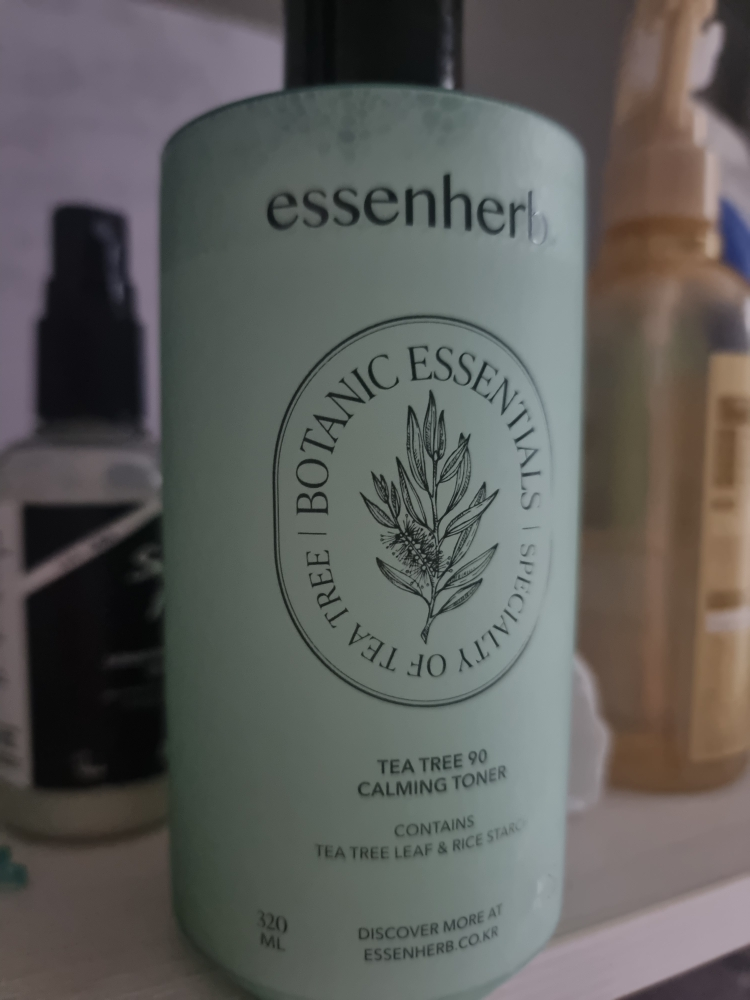 에센허브 (essenHERB) 티트리 90 카밍 토너 review image