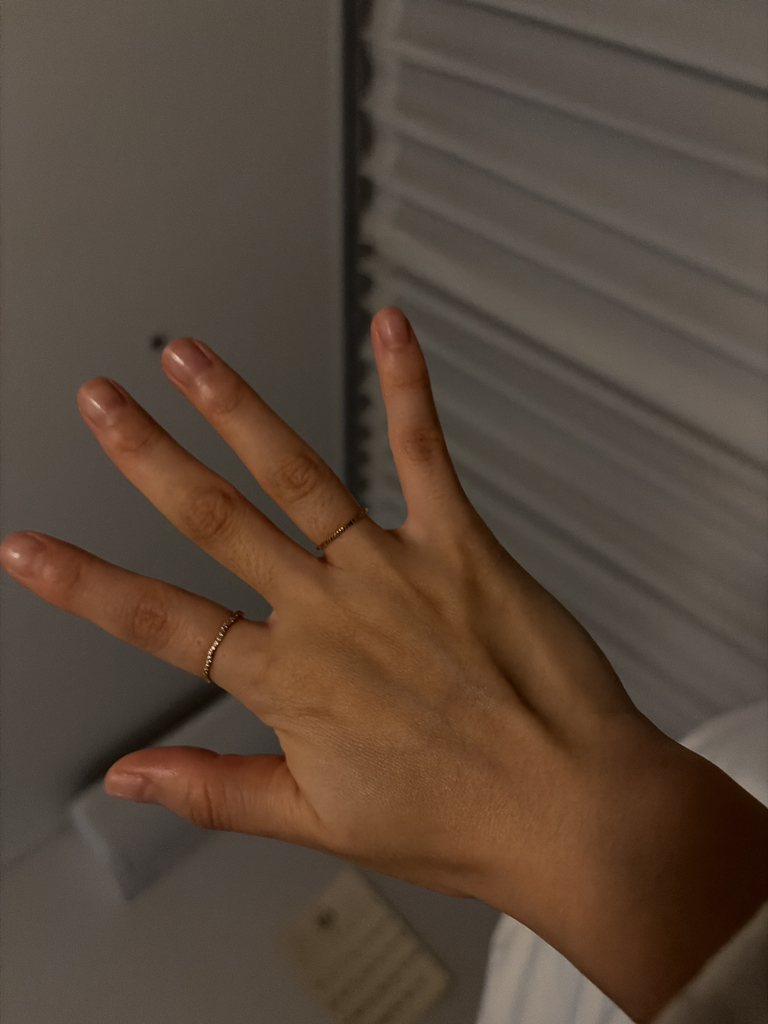 엠디스픽 (MD'SPICK) 드 바리스타 무향 선 쉴드 핸드크림 [SPF50+/PA++++] review image