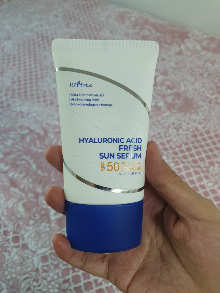 透明质酸清爽防晒精华液 [SPF50+/PA++++]的真实用户使用照片