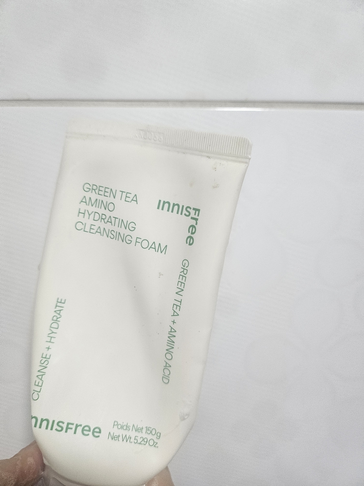 이니스프리 (INNISFREE) 그린티 아미노 수분 폼 클렌징 review image