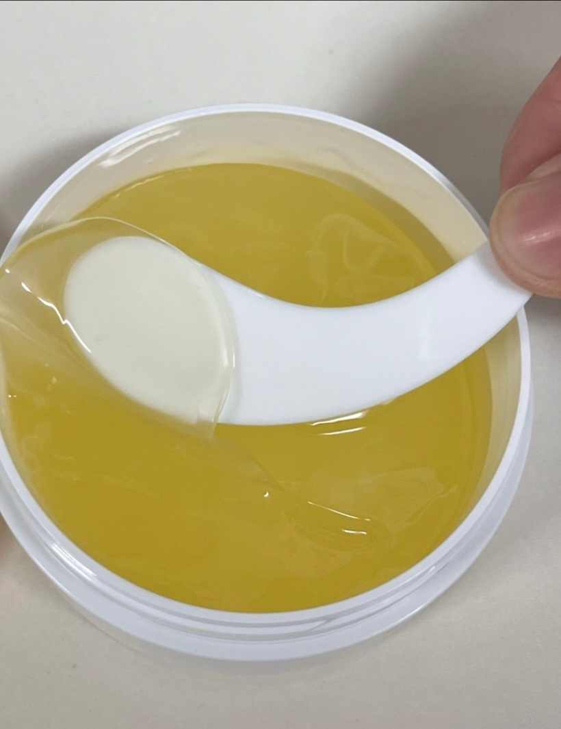 유이크 (UIQ) 바이옴 비타씨 다크서클 아이패치 review image