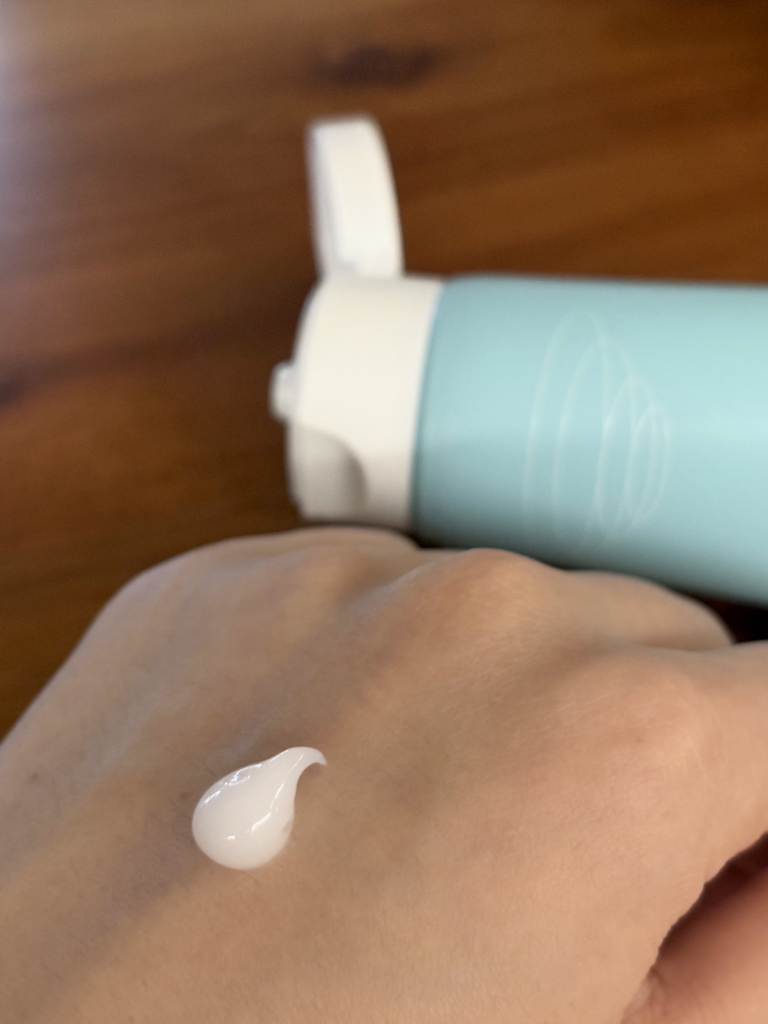 리얼베리어 (RealBarrier) 워터리 히알 크림 review image