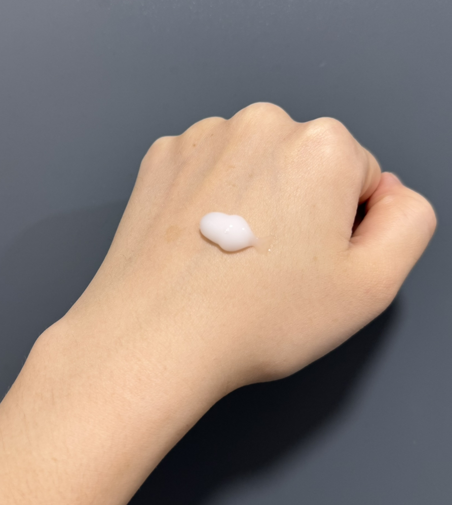 리얼베리어 (RealBarrier) 워터리 히알 크림 review image