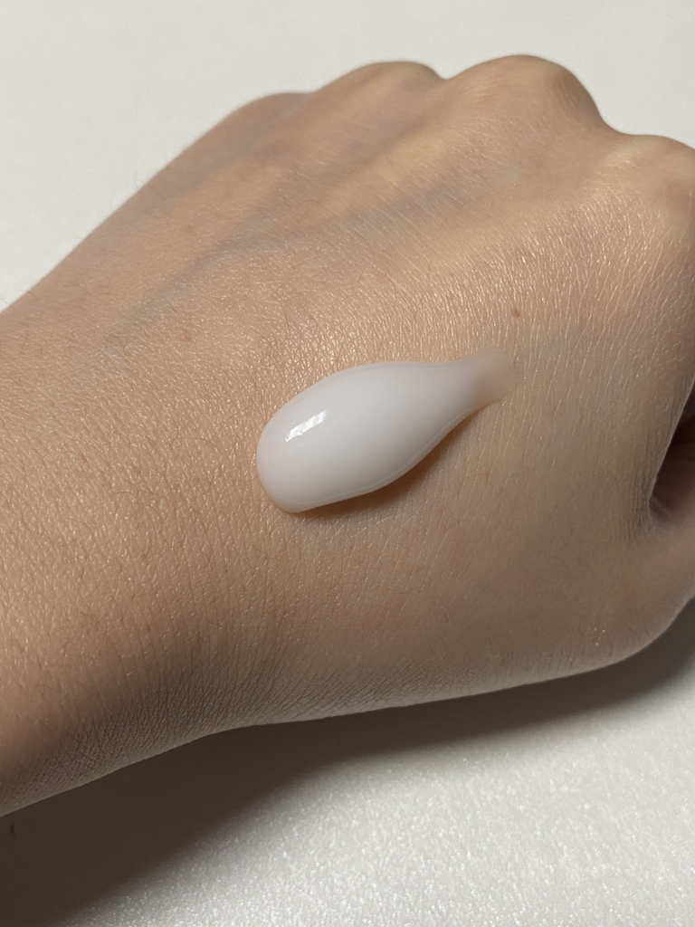 리얼베리어 (RealBarrier) 워터리 히알 크림 review image