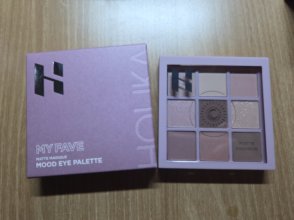 HOLIKAHOLIKA 哑光魔法系列 MyFave Mood 情调眼影盘 [02 Mooney］ review image