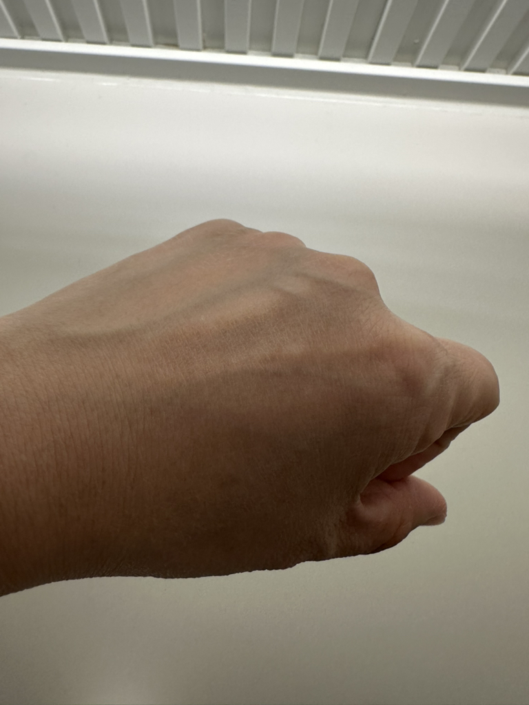 닥터상떼 (Dr.SANTE) 아줄렌 수더 선 에센스 [SPF50+/PA+++] review image