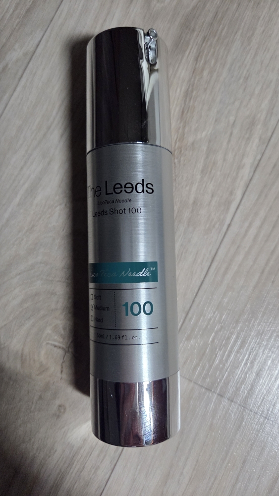 TheLeeds Ricoteca Aguja LizShot 100 Esencia review image