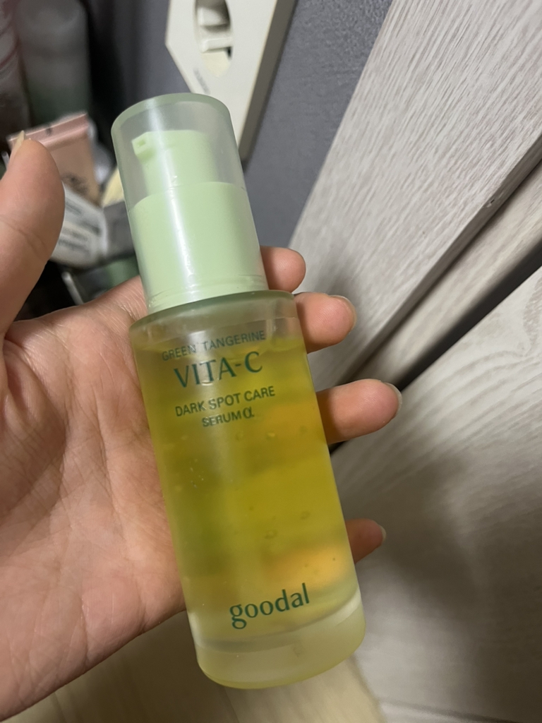 Ảnh đánh giá thực tế của người dùng về Serum chăm sóc vết thâm chanh xanh Vita C Alpha