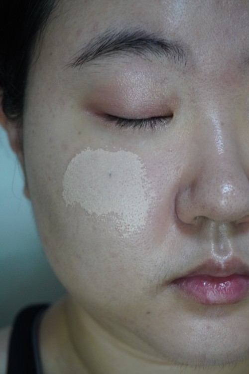 블랑디바 (BLANCDIVA) 워터벨벳 쿠션 팩트[SPF50+/PA+++] [19호 포슬린] review image