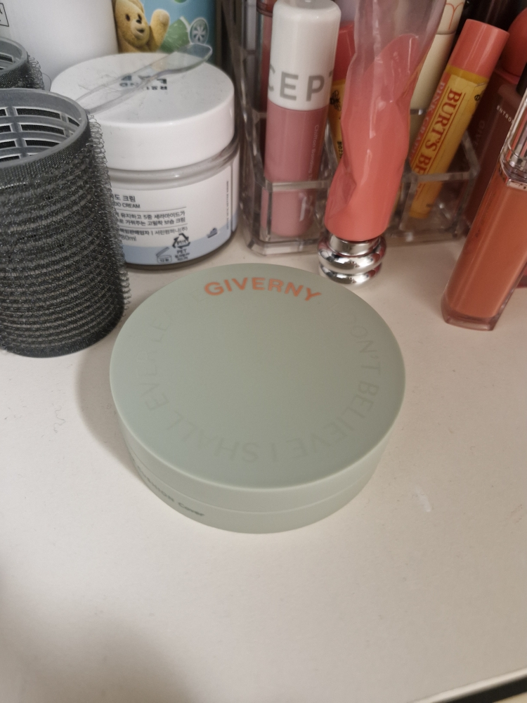 姿泊兰伊 贴身罩垫 [SPF40/PA++] [23NW 中号米色］ common.review image