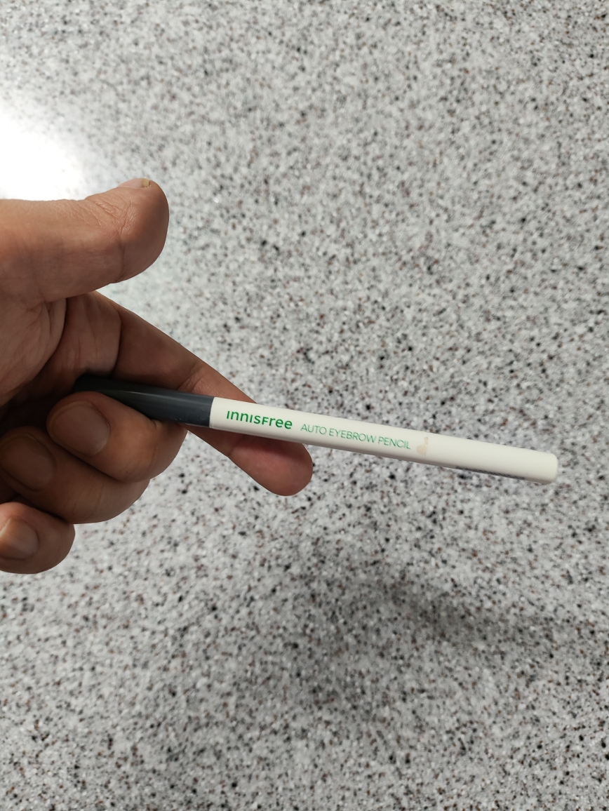 이니스프리 (INNISFREE) 납작 아이브로우 펜슬 [3 꿈꾸는새벽녘그레이] review image