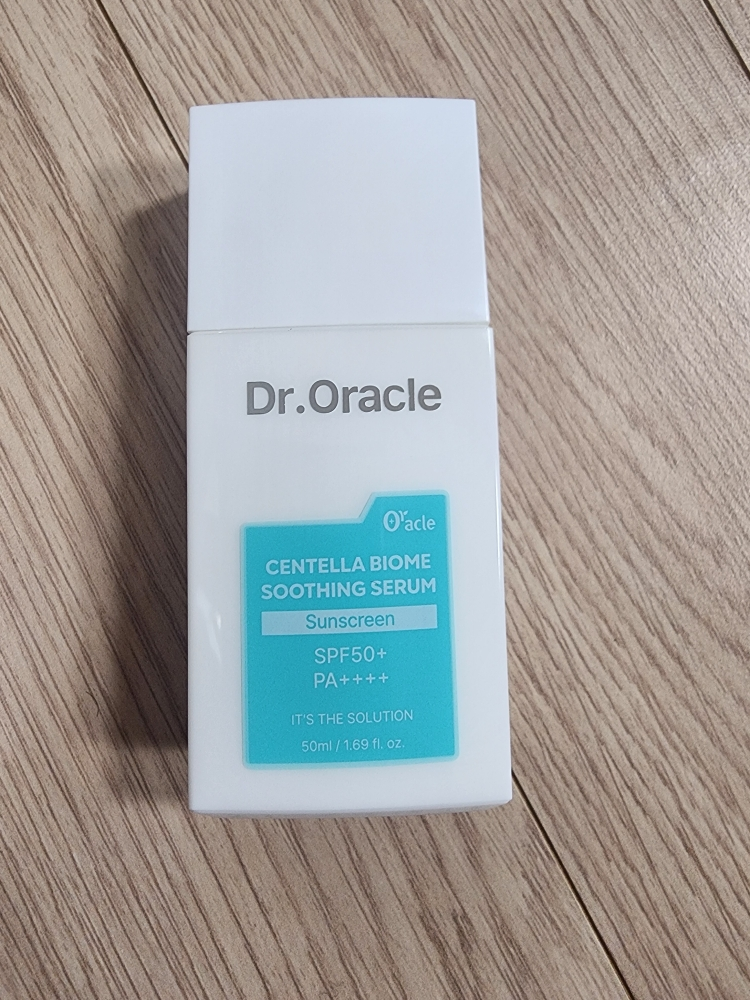 닥터오라클 (Dr.Oracle) 센텔라바이옴 수딩 선 세럼 [SPF50+/PA++++] review image