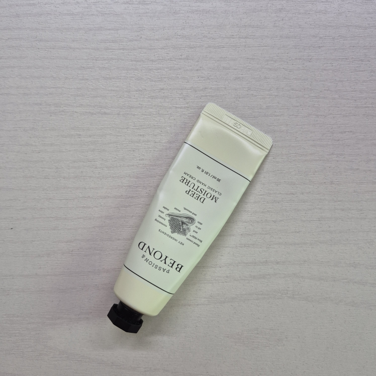 비욘드 (BEYOND) 클래식 핸드크림 [딥 모이스처] review image