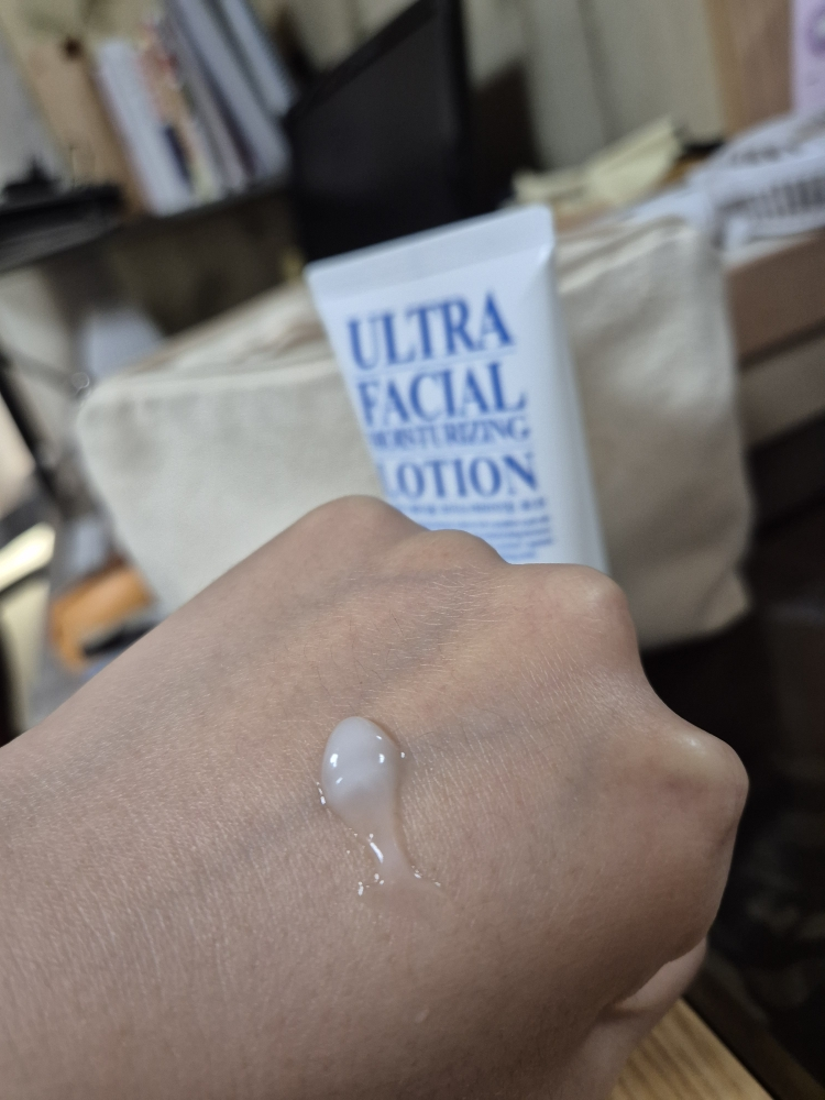 Ảnh đánh giá thực tế của người dùng về Ultra Moisturizing Lotion [Unscented]