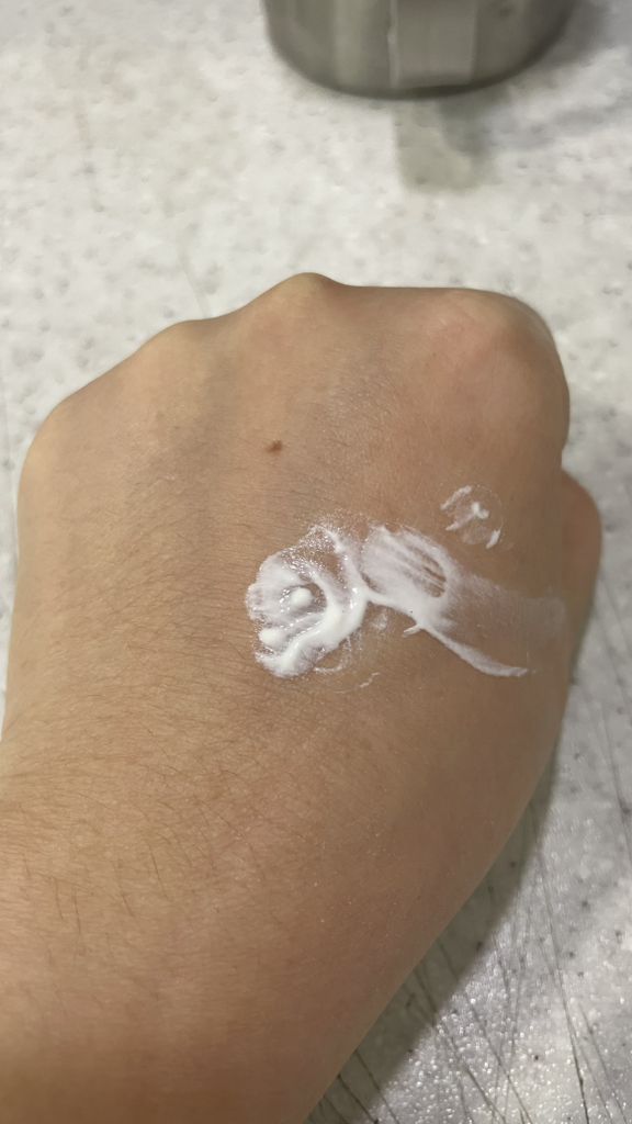 라운드랩 (ROUNDLAB) 자작나무 무기자차 선크림 [SPF50+/PA++++] review image