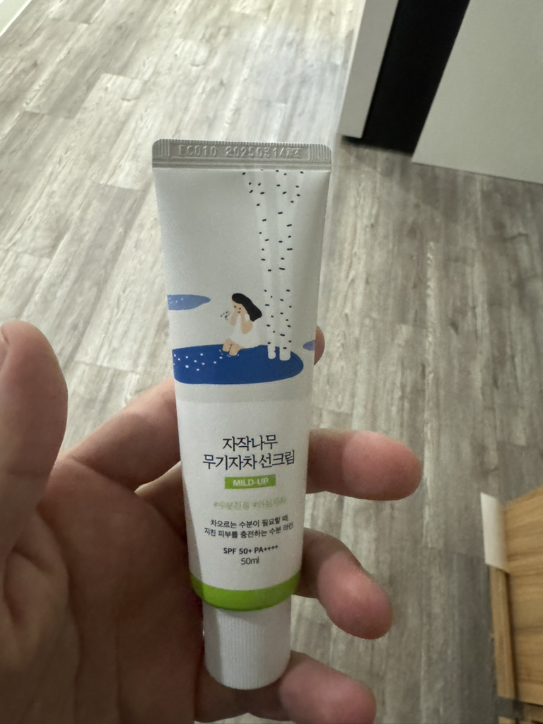 라운드랩 (ROUNDLAB) 자작나무 무기자차 선크림 [SPF50+/PA++++] review image