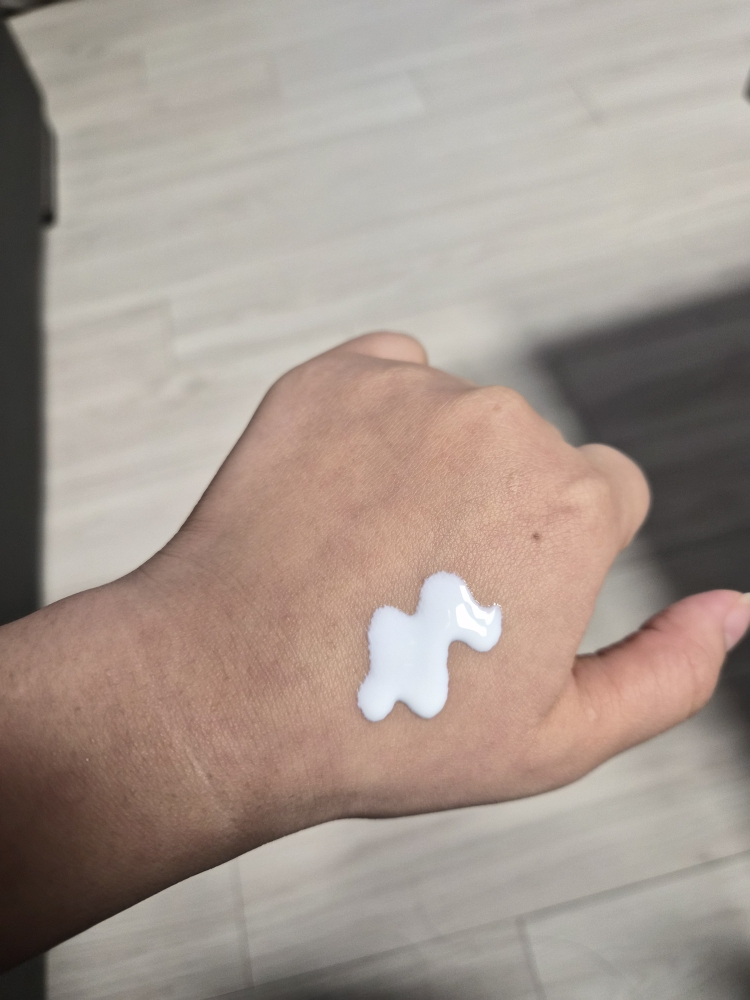 궁중비책 (GOONGBE) 워터풀 선로션 마일드 [SPF50+/PA++++] review image