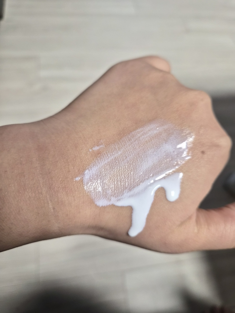 궁중비책 (GOONGBE) 워터풀 선로션 마일드 [SPF50+/PA++++] review image