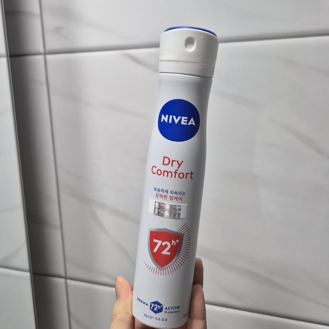 니베아 (NIVEA) 데오드란트 스프레이 [드라이콤포트] review image