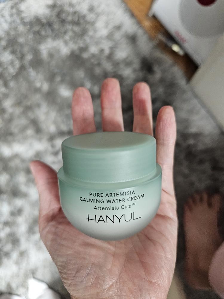 嫩艾草保湿舒缓霜的真实用户使用照片