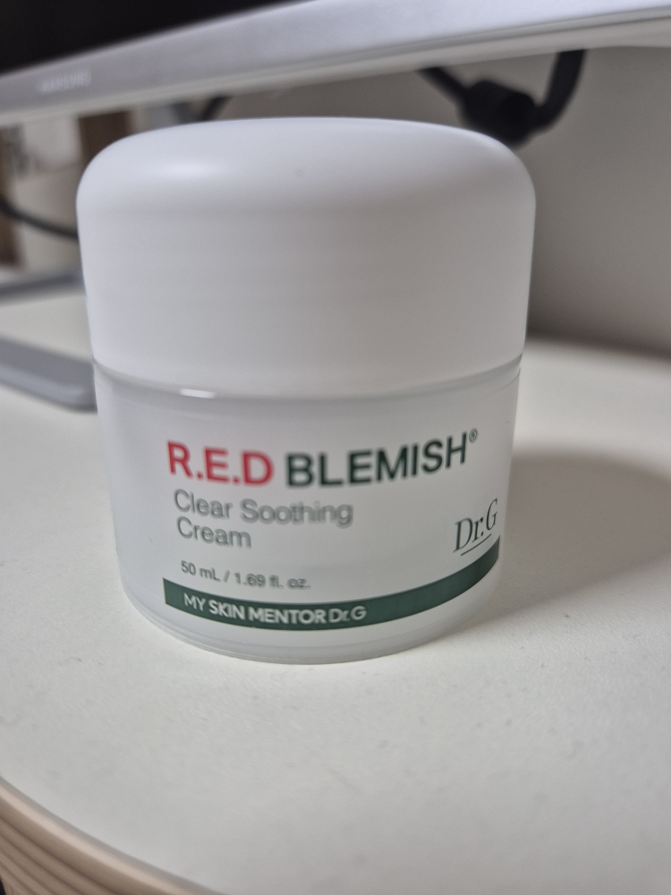 닥터지 (Dr.G) 레드 블레미쉬 클리어 수딩 크림 review image